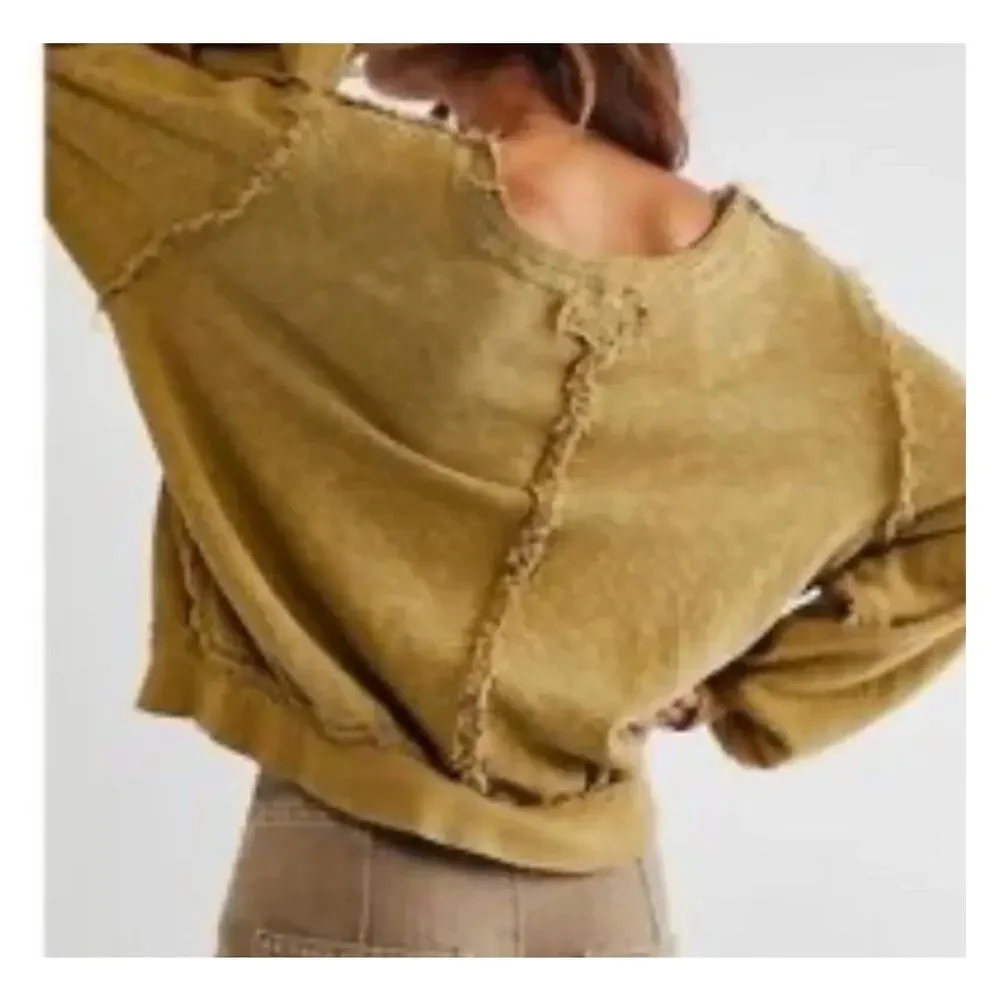 Free People We the Free Golden Road Cardi Size M Curly Willow Green Boho Grunge